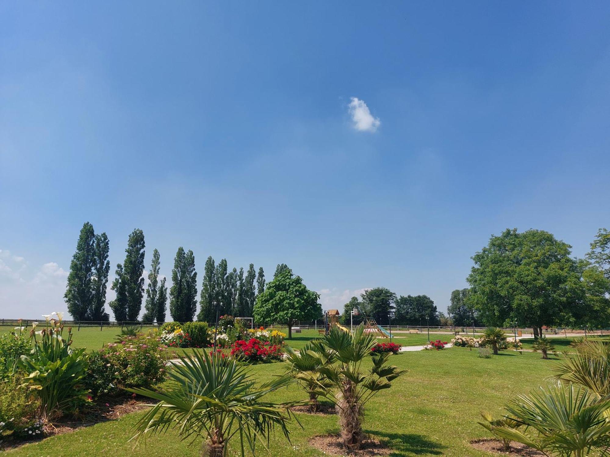ホテル Domaine De Soignolles エクステリア 写真